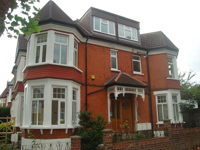 1 Bedroom Flat To Rent In Conway Road, Southgate, N14
