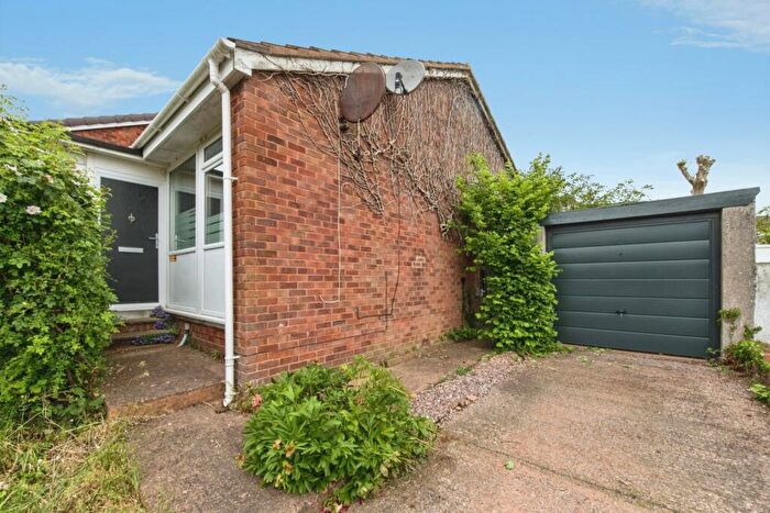 2 Bedroom Bungalow For Sale In Millers Way, Honiton, Devon, EX14