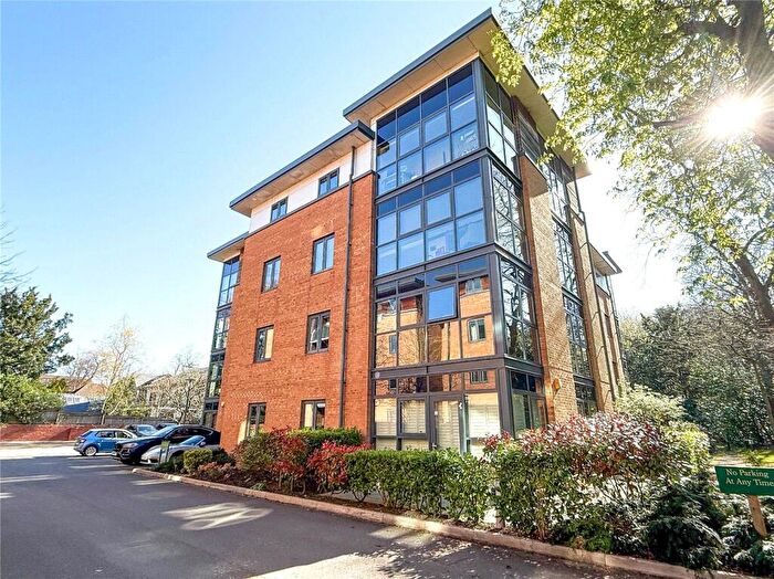 2 Bedroom Apartment To Rent In Larke Rise, West Didsbury, Manchester, M20