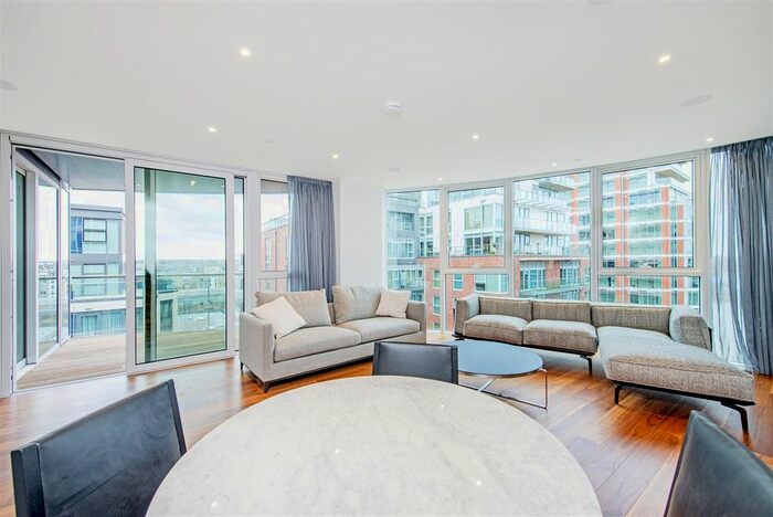 3 Bedroom Flat To Rent In Pinnacle House, Battersea Reach, Juniper Drive, Battersea, London, SW18