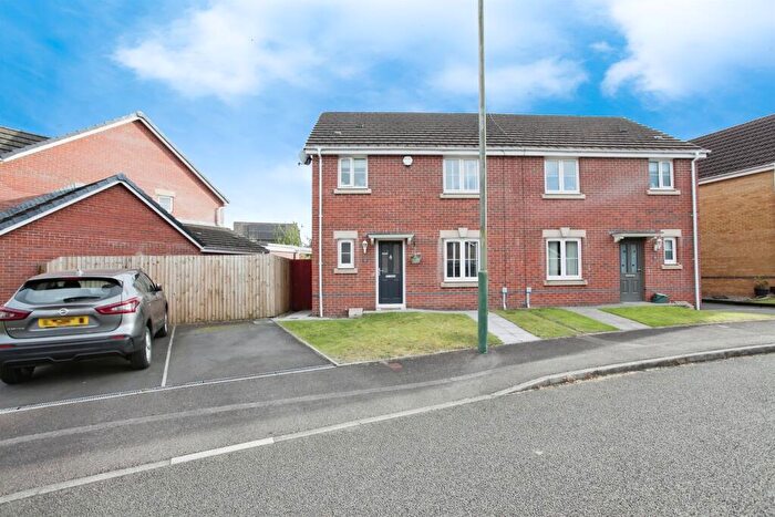 3 Bedroom Semi-Detached House For Sale In Skomer Island Way, Caerphilly, CF83