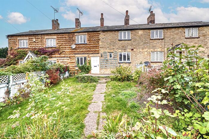 3 Bedroom Terraced House For Sale In Church Street, Woodford, NN14