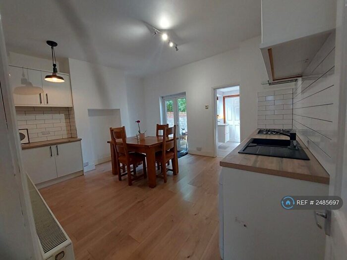 3 Bedroom Terraced House To Rent In Mogg Street, Bristol, BS2