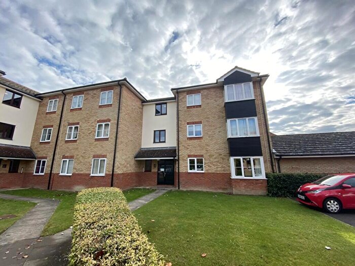 1 Bedroom Flat To Rent In Tamarin Gardens, Cherry Hinton, CB1