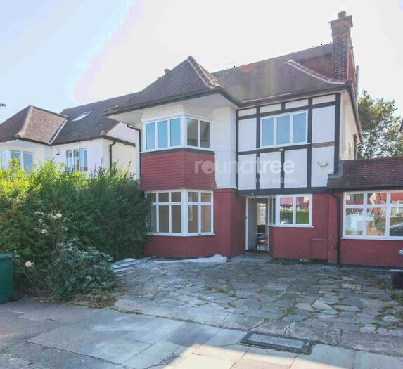 4 Bedroom House To Rent In Haslemere Avenue, Hendon, NW4