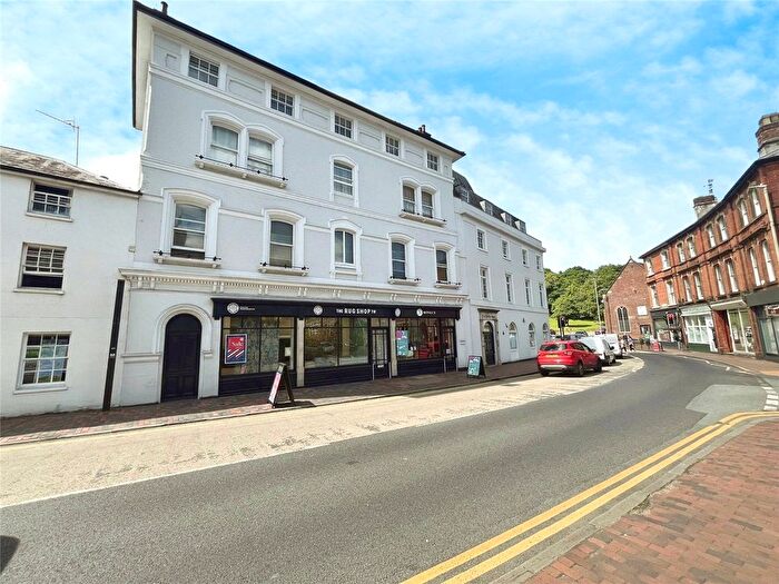 2 Bedroom Flat To Rent In Nevill Street, Tunbridge Wells, Kent, TN2