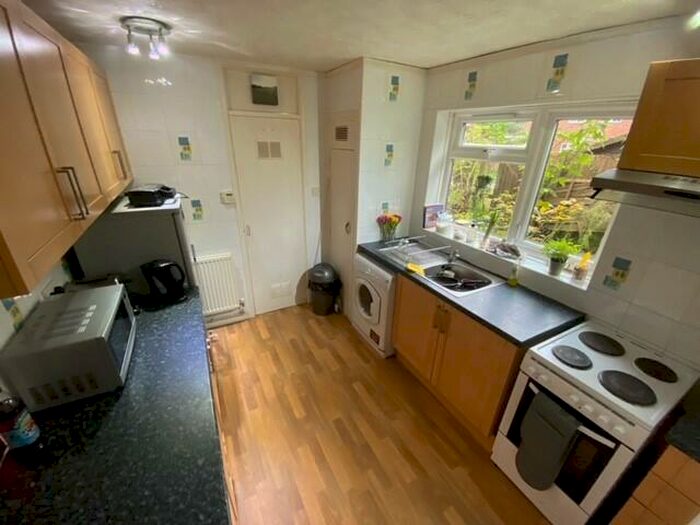 2 Bedroom Flat To Rent In Russet Grove, Norwich, NR4