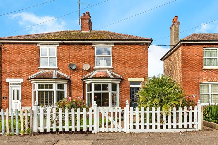 3 Bedroom Semi-detached House For Sale In Nene Parade, March, PE15