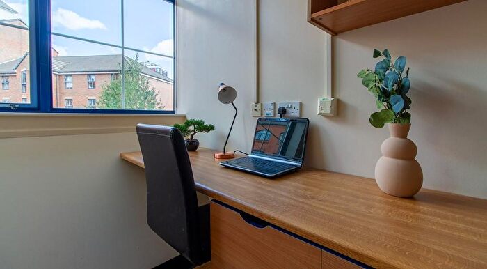 1 Bedroom Flat To Rent In Grasmere Street, Leicester, LE2