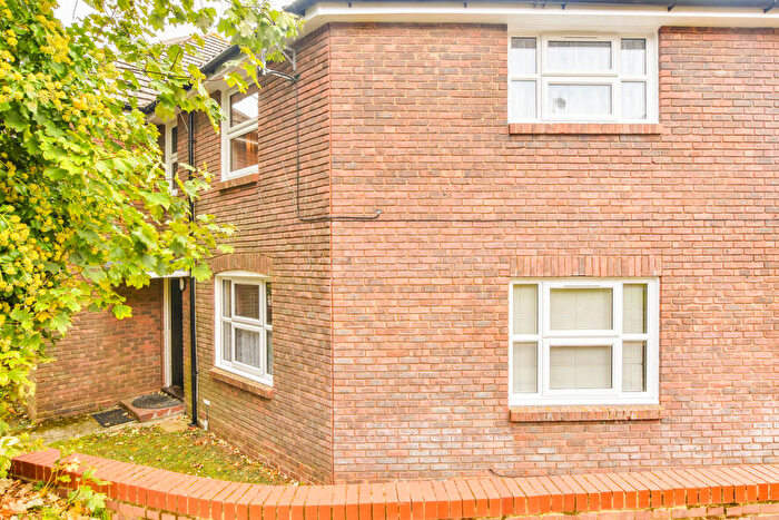 1 Bedroom Apartment To Rent In Godfrey Way, Great Dunmow, CM6
