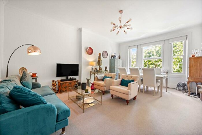 2 Bedroom Flat To Rent In Steeles Road, Belsize Park, NW3