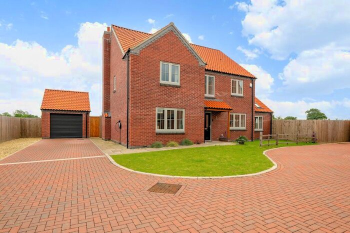 4 Bedroom Detached House For Sale In Hopkinson Close, North Scarle, LN6