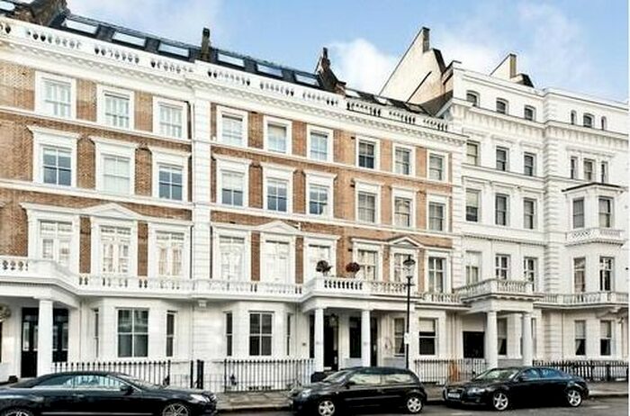 2 Bedroom Flat To Rent In Manson Place, South Kensington, London, SW7