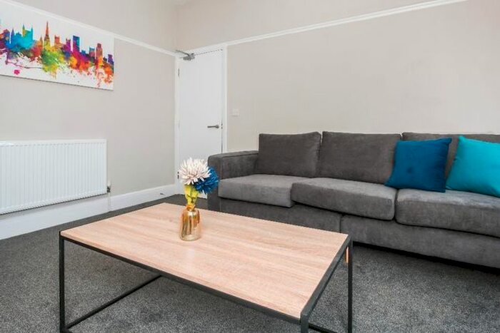 4 Bedroom Terraced House To Rent In Charborough Road, Filton, Bristol, BS34