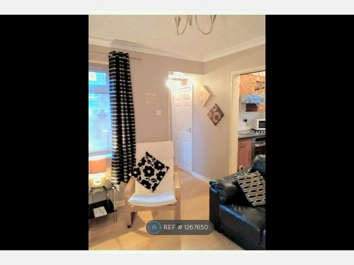 1 Bedroom Flat To Rent In Windy Bank Ave, Warrington WA3