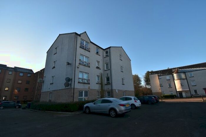 2 Bedroom Flat To Rent In Westburn Middlefield, Wester Hailes, Edinburgh, EH14