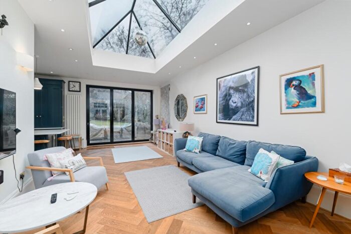 5 Bedroom House To Rent In Lewisham Park London, SE13