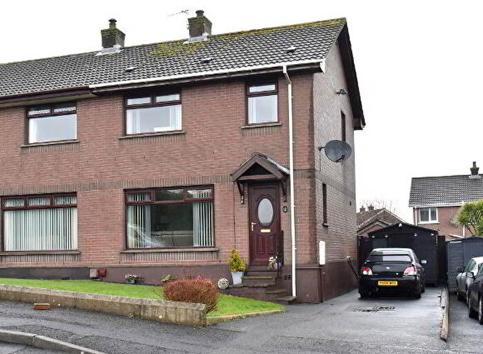 3 Bedroom Semi-detached Villas For Sale In Rosslyn Park, Newtownards, BT23
