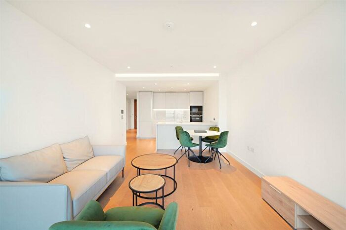 1 Bedroom Apartment For Sale In Marsh Wall, London, E14