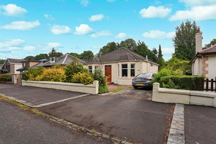 3 Bedroom Bungalow For Sale In Greenock Road, Paisley, PA3