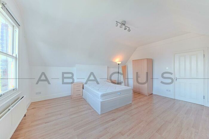 2 Bedroom Flat To Rent In D, Minster Road, West Hampstead, NW2