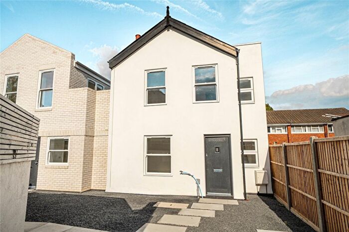 1 Bedroom Flat To Rent In Portland Road, London, SE25