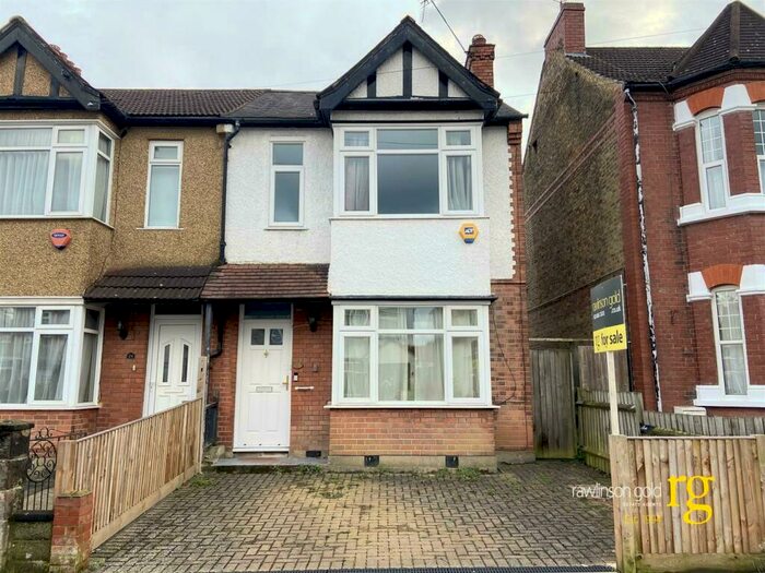 Houses for sale in Springfield Road, Harrow, HA1