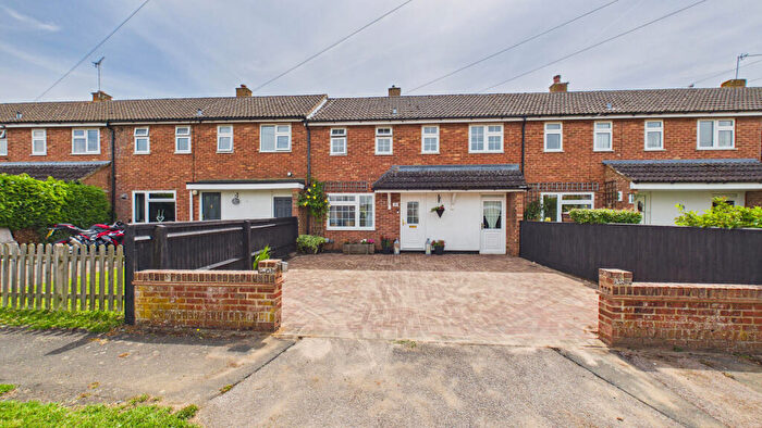 2 Bedroom Terraced House For Sale In Franklin Road, Haddenham, HP17