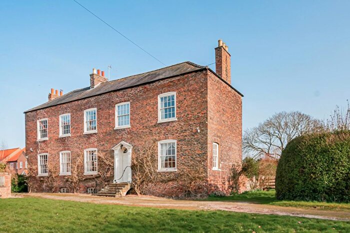 6 Bedroom Detached House For Sale In The Manor House, Arram Road, Leconfield, HU17