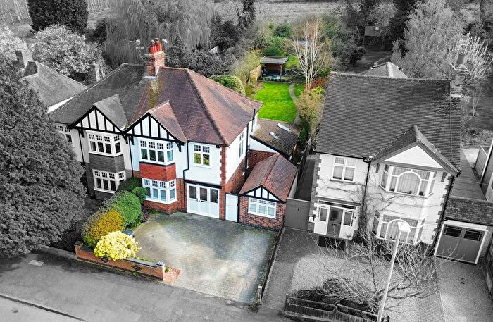 3 Bedroom Semi Detached House For Sale In Shanklin Drive, South Knighton, Leicester, LE2