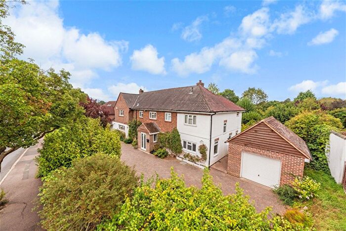 6 Bedroom Detached House For Sale In The Ridgeway, Tonbridge, Kent, TN10