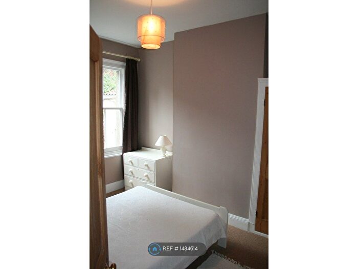 2 Bedroom Maisonette To Rent In Jacobs Wells Road, Bristol, BS8