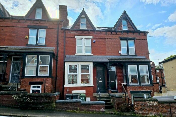 5 Bedroom Terraced House To Rent In Manor Drive, Hyde Park, Leeds, LS6