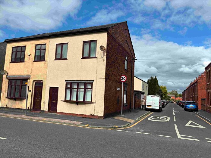 3 Bedroom End Terrace House To Rent In Chapel Street, Leigh, Greater Manchester, WN7
