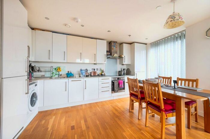 1 Bedroom Flat For Sale In Elizabeth House, Wembley Park, Wembley, HA9