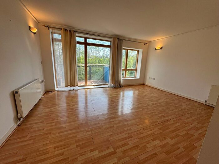 2 Bedroom Flat To Rent In Renaissance Walk, Greenwich, SE10