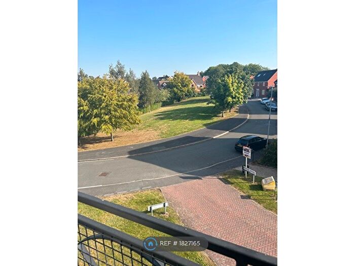 2 Bedroom Flat To Rent In Kirby Muxloe, Leicester, LE9