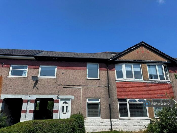 4 Bedroom Flat To Rent In Chirnside Road, Glasgow, G52