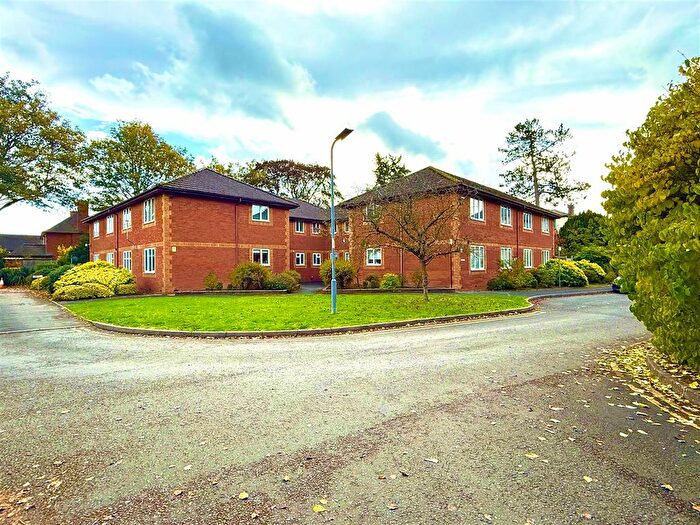1 Bedroom Flat For Sale In Whitecross, Hereford, HR4