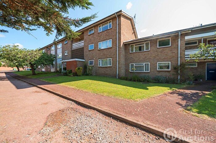 1 Bedroom House For Sale In Westcote Road, Reading, Berkshire, RG30