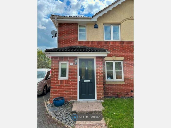 3 Bedroom End Of Terrace House To Rent In Meadowbank, Tamworth, B78