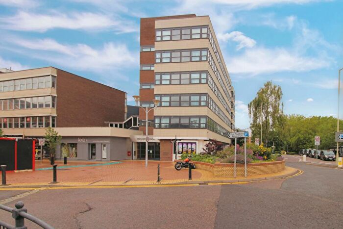 1 Bedroom Apartment To Rent In Springfield Road, Chelmsford, CM2