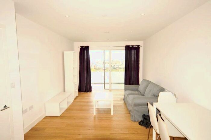 1 Bedroom Flat To Rent In Peartree Way, Bayliss Heights, SE10