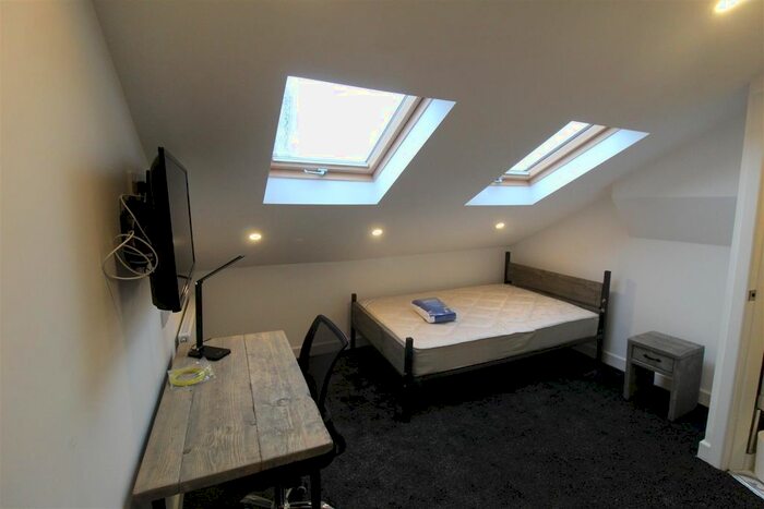 5 Bedroom Terraced House To Rent In Northfield Road, Coventry CV1