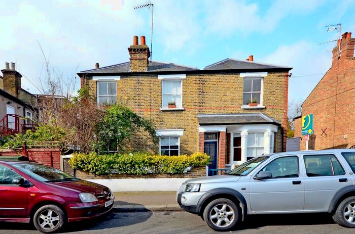4 Bedroom House To Rent In St Johns Road, Walthamstow, London, E17