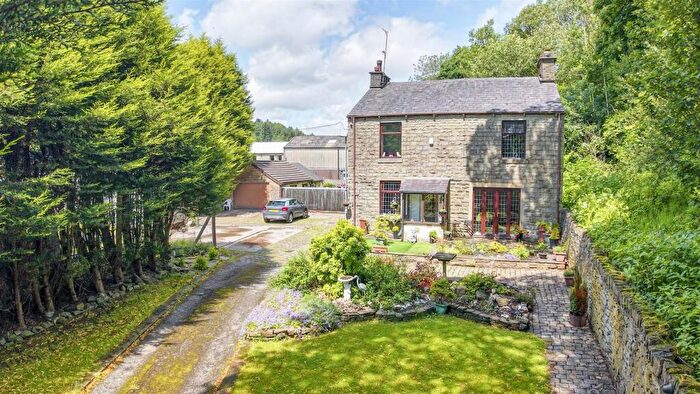 5 Bedroom Detached House For Sale In Wicken Grove, Crawshawbooth, Rossendale, BB4