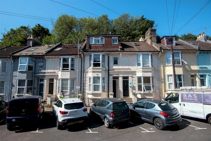 3 Bedroom Flat To Rent In Argyle Road, Brighton, BN1
