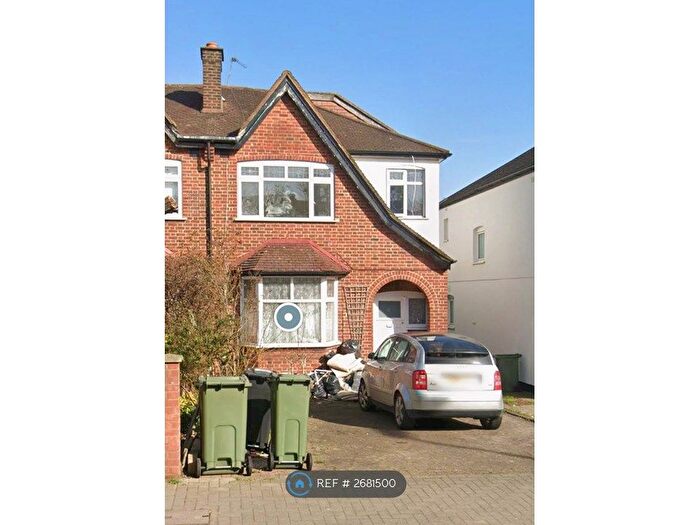 4 Bedroom Semi Detached House To Rent In Elder Road, London, SE27
