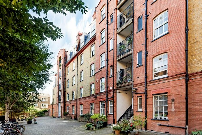 1 Bedroom Flat To Rent In Mendip House, Welwyn Street, London, E2
