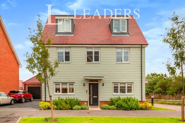 5 Bedroom Detached House To Rent In Salorn Way, Whitehouse, Milton Keynes, MK8